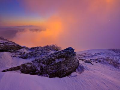 Bieszczady o wschodzie sĹoĹca.