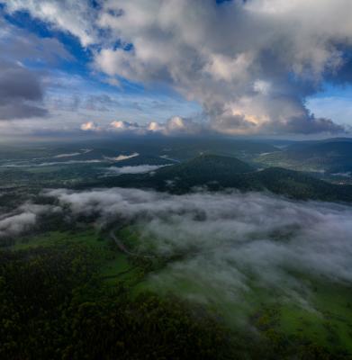 Bieszczady. Okolice Stuposian z lotu ptaka.